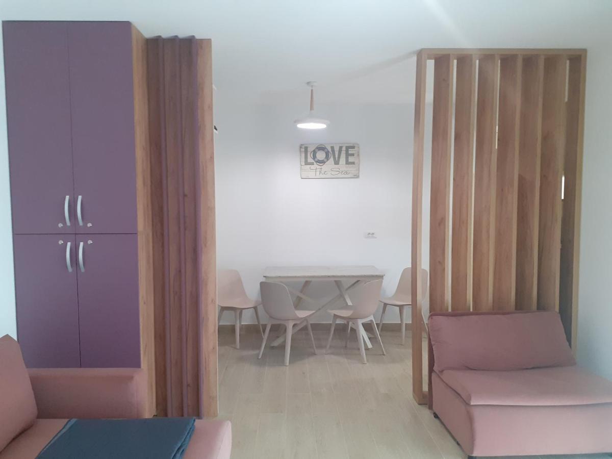 Matteo 2 Apartments Marina Surf Residence, Mamaia Nord - Navodari,1 Vedere Frontala,2 Cu Vedere Laterala La Mare Eksteriør billede
