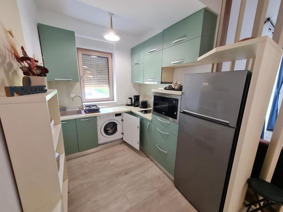 Matteo 2 Apartments Marina Surf Residence, Mamaia Nord - Navodari,1 Vedere Frontala,2 Cu Vedere Laterala La Mare Eksteriør billede