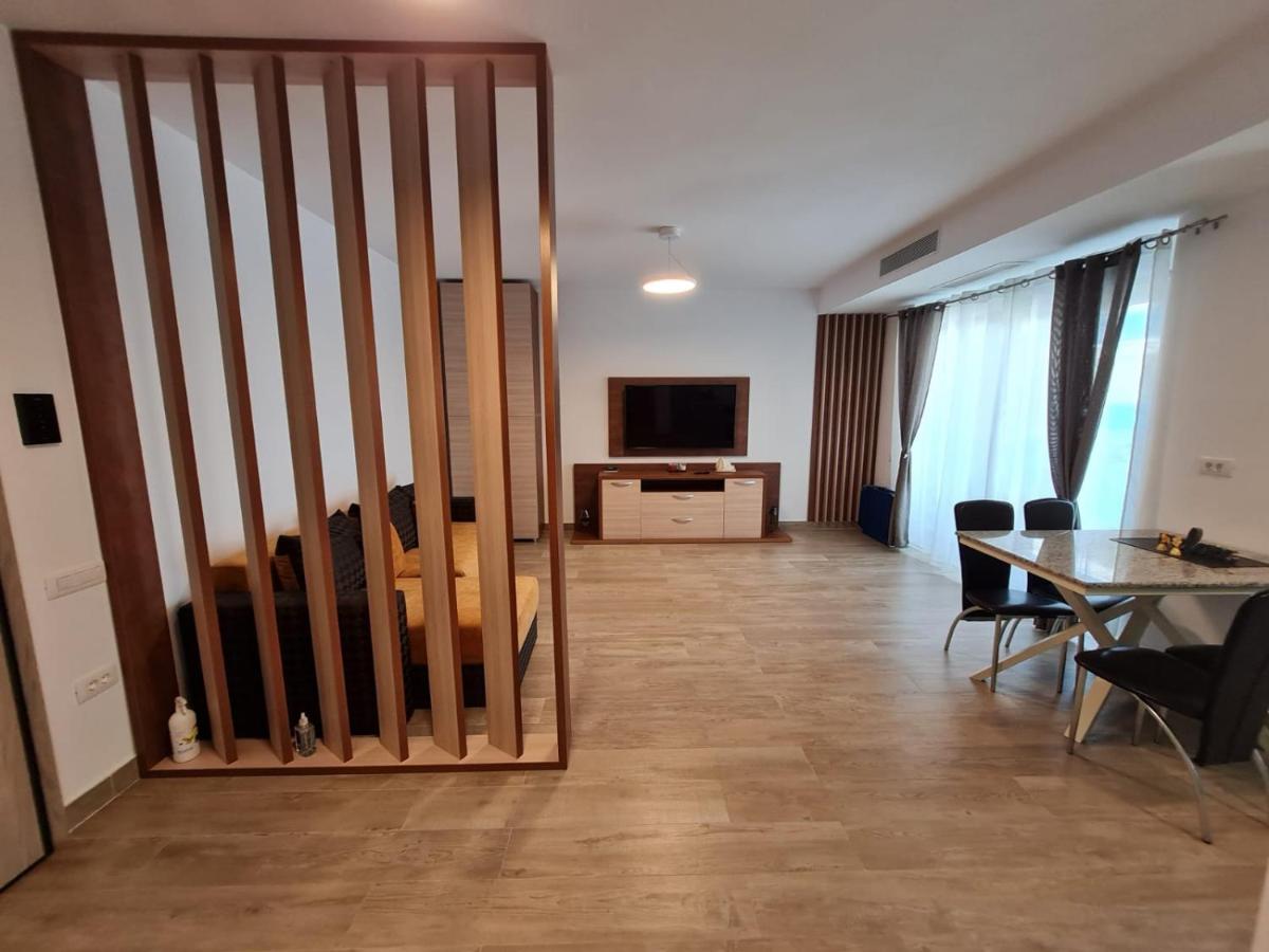 Matteo 2 Apartments Marina Surf Residence, Mamaia Nord - Navodari,1 Vedere Frontala,2 Cu Vedere Laterala La Mare Eksteriør billede